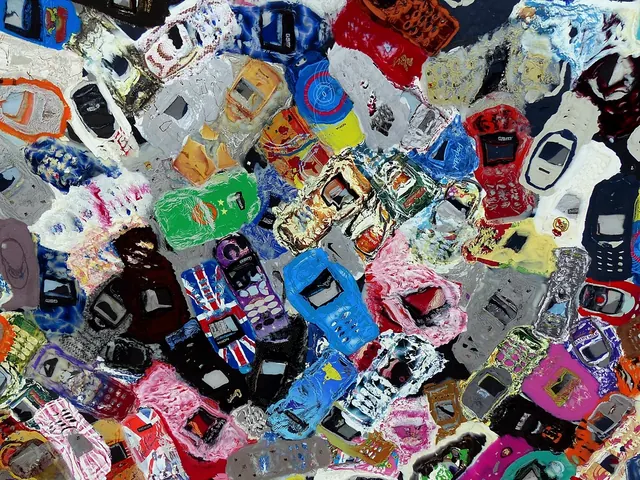 A pile of old mobile phones